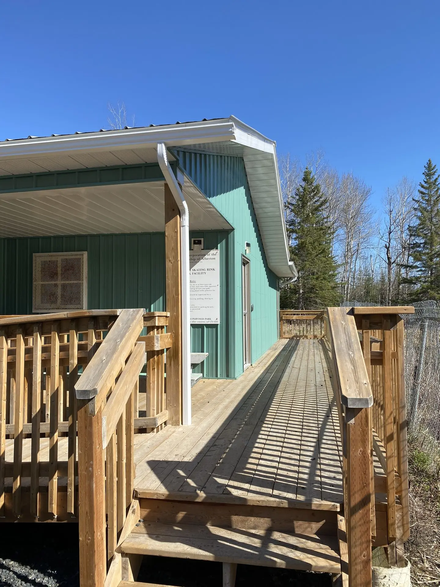 Gutters supply and install for the Fort Frances and Dryden area Gutters supply and install, Fort Frances, Dryden