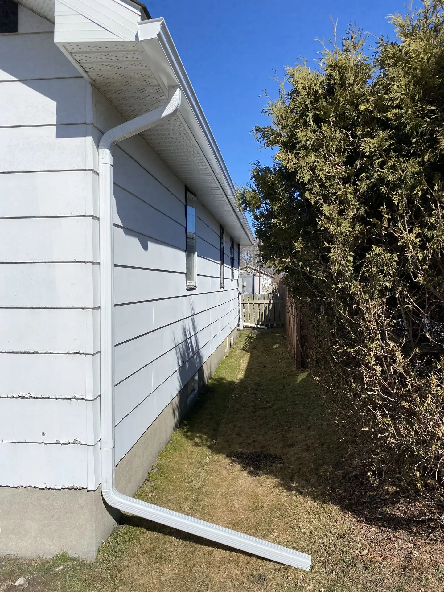 Gutters supply and install for the Fort Frances and Dryden area Gutters supply and install for the Fort Frances and Dryden area
