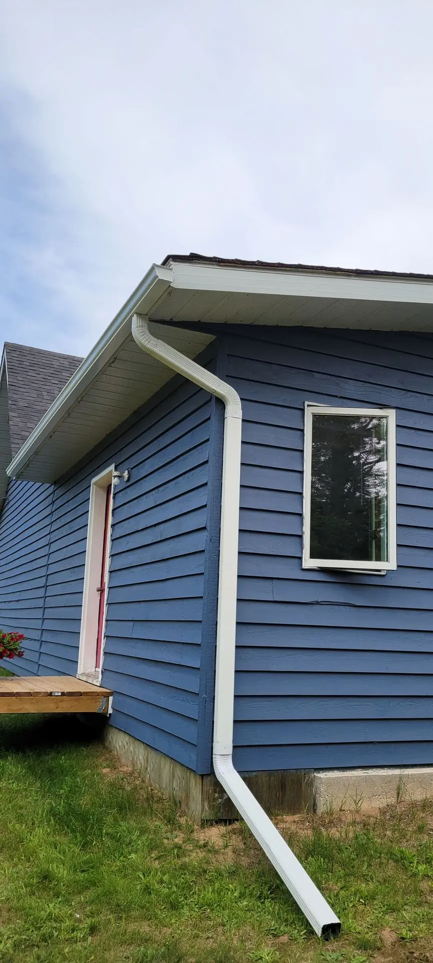 Gutters supply and install for the Fort Frances and Dryden area